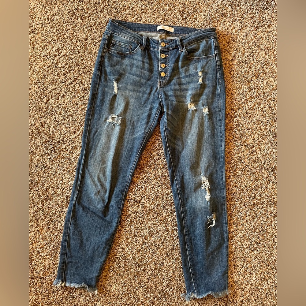 KanCan Mid-Rise Button Fly Women’s Size 13 / 30 Raw Hem Cropped Jeans